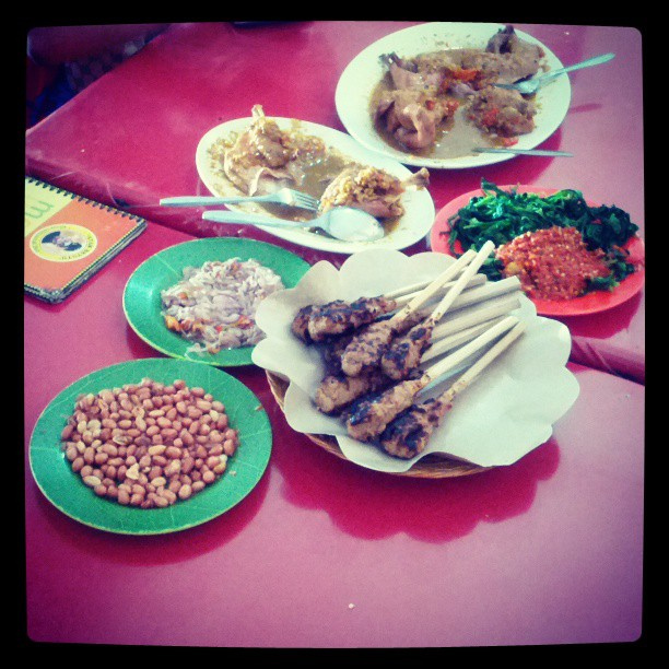 Sate lilit and ayam betutu